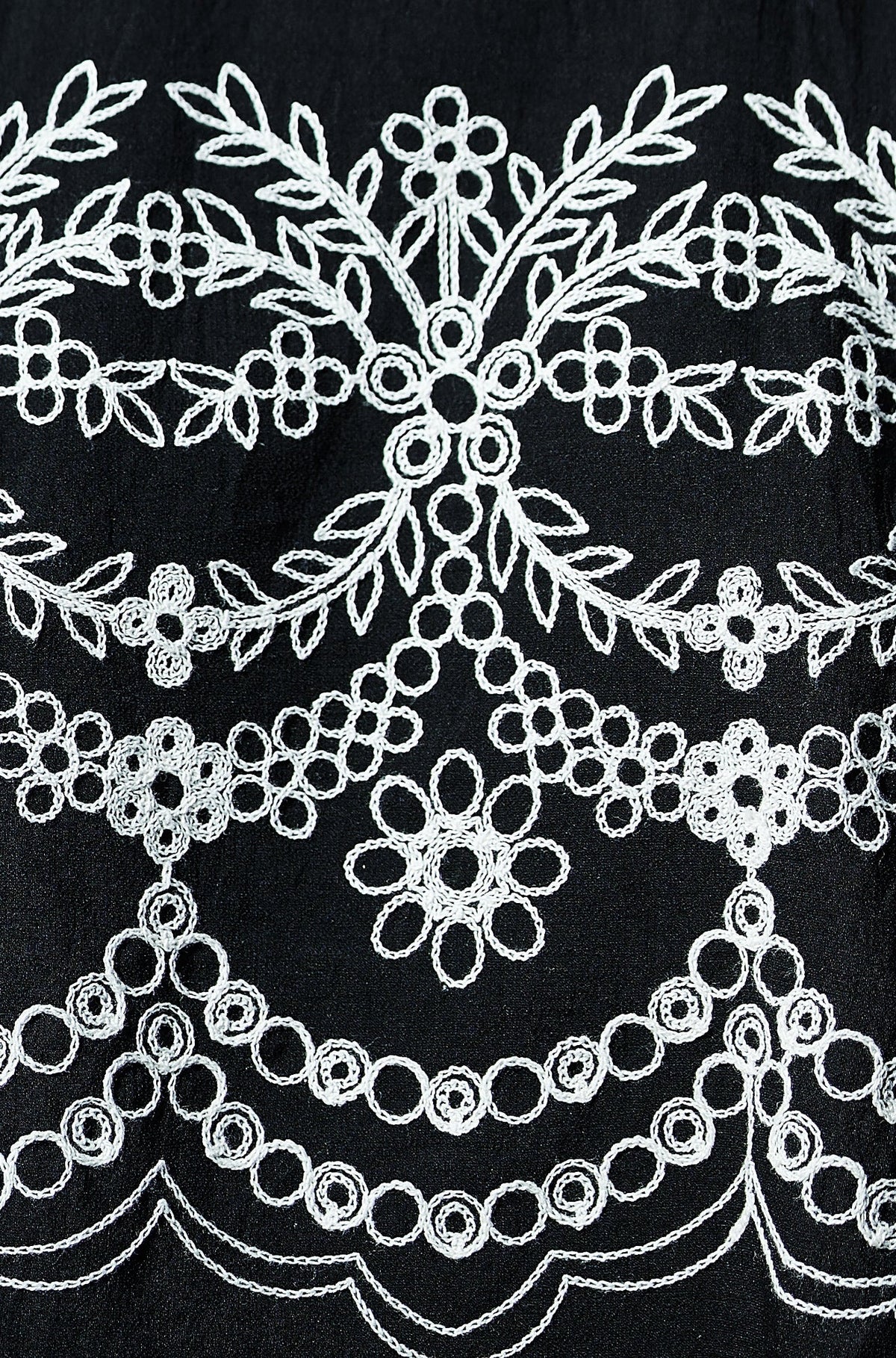 Yumi Black Embroidered Crop Top