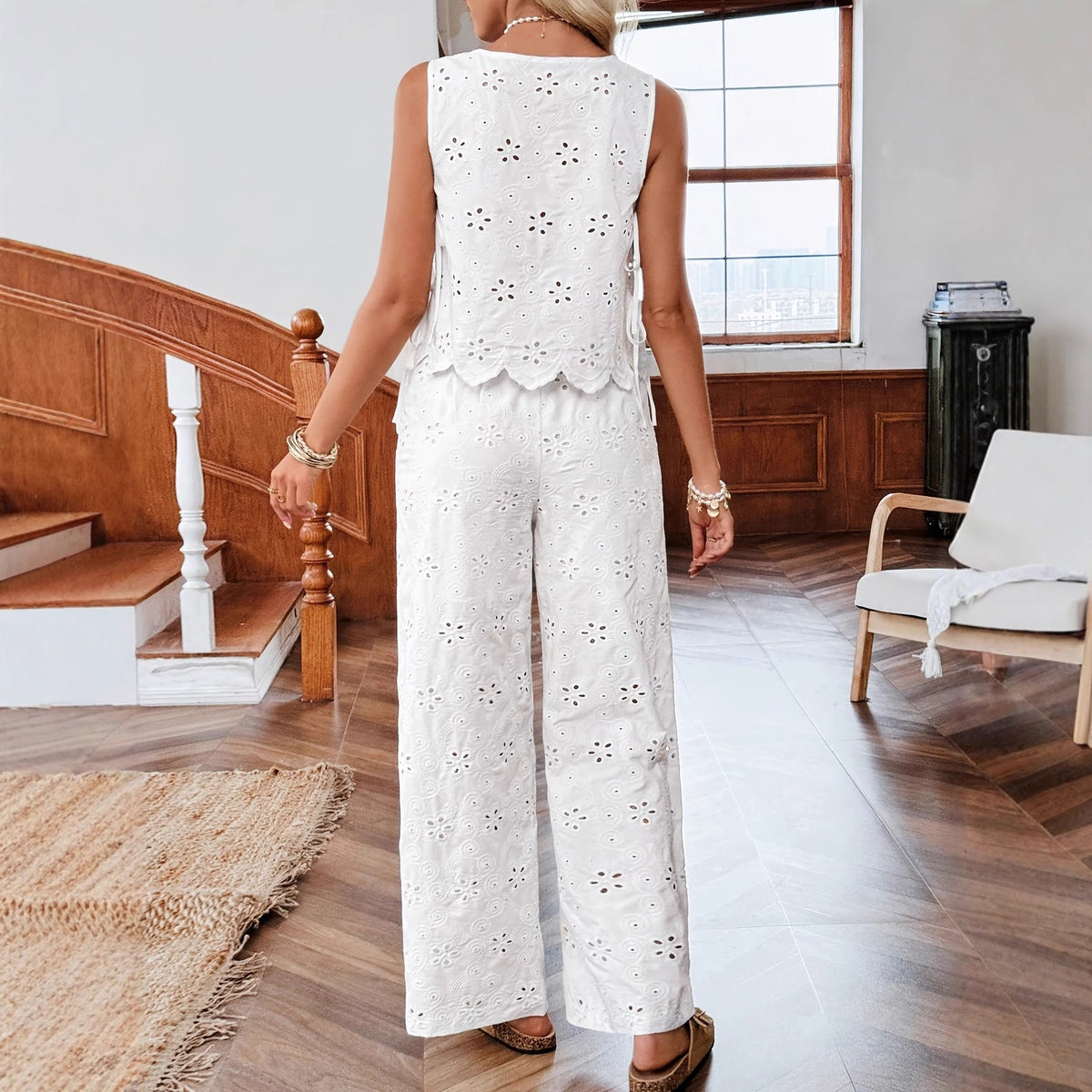 Women's Casual Embroidered Side Lace-up Sleeveless Vest And Trousers Suit